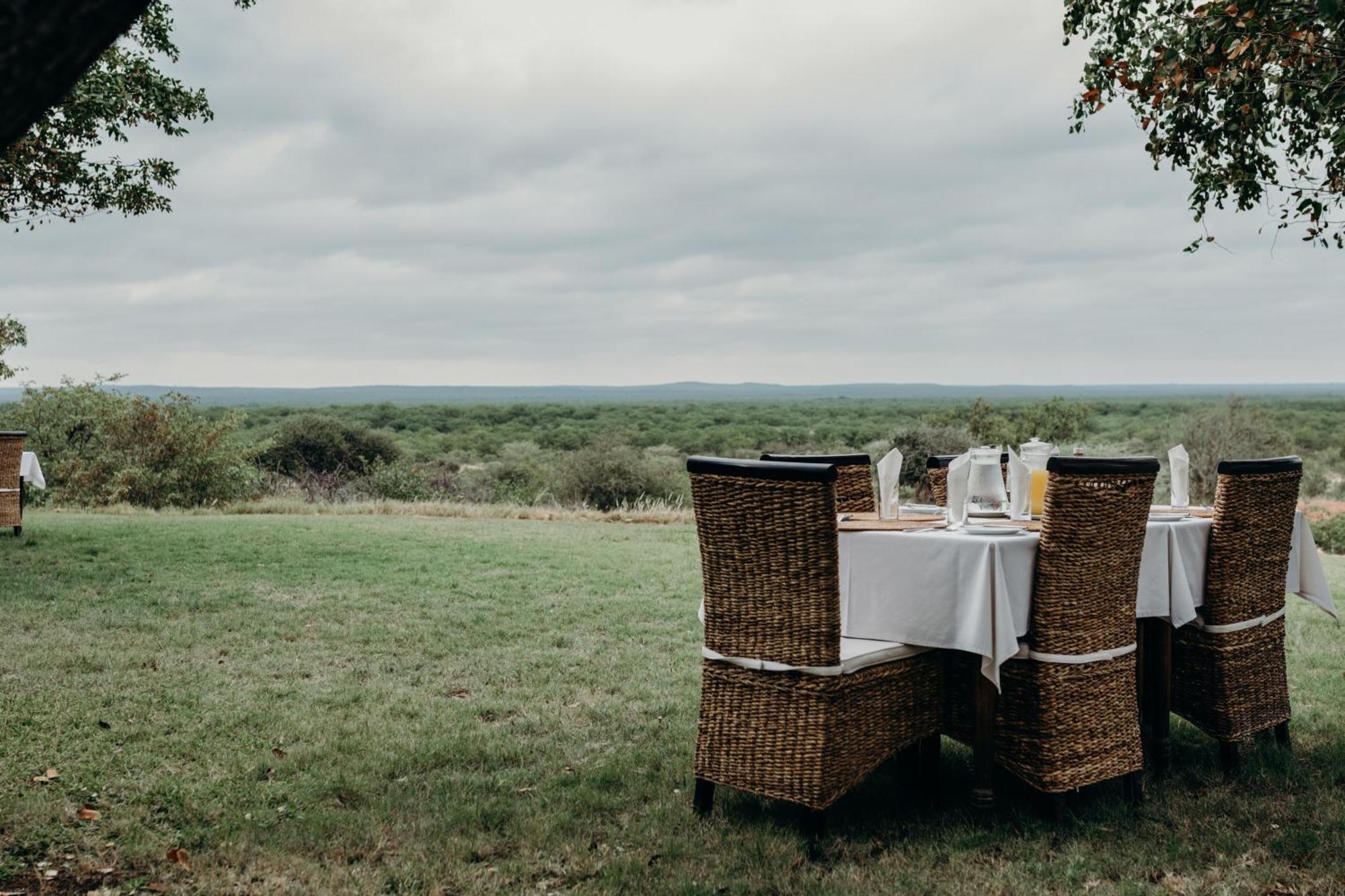 Mopane Bush Lodge Linton Kültér fotó